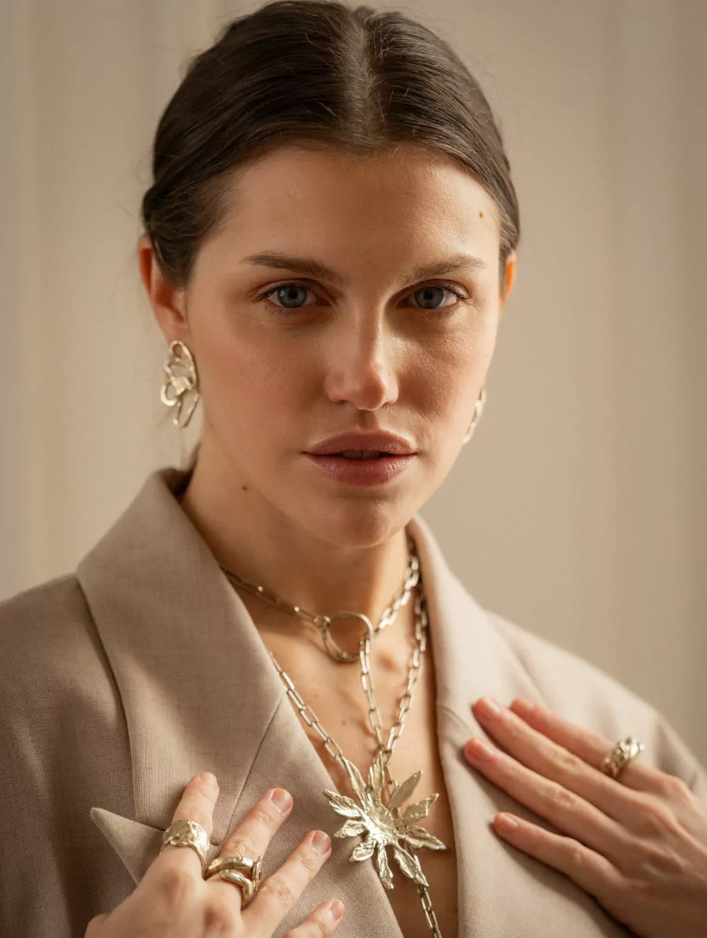 Flor Necklace