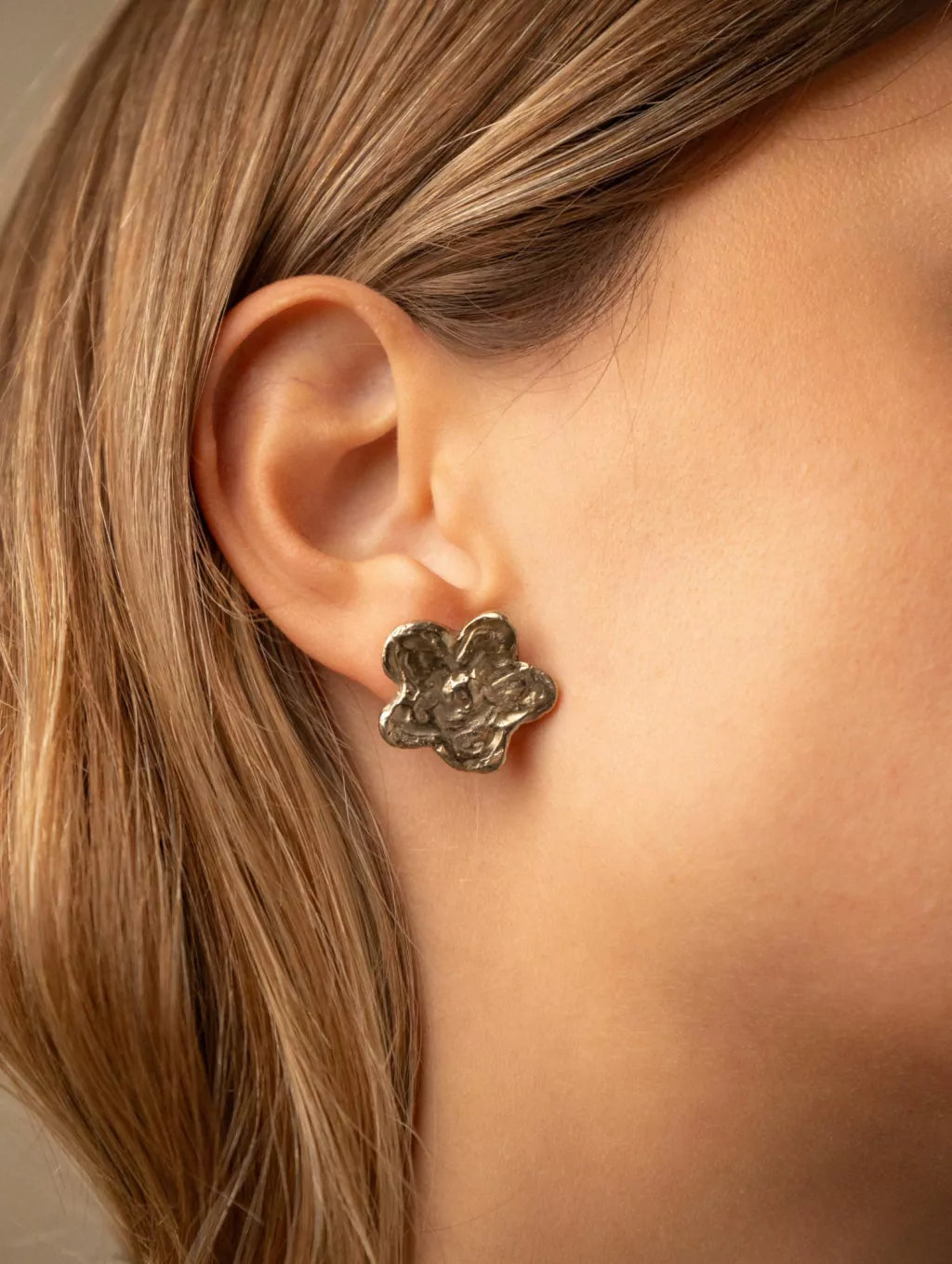 Ductus Earrings