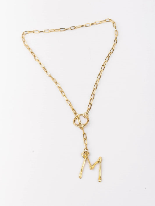 Gotas Initial Necklace