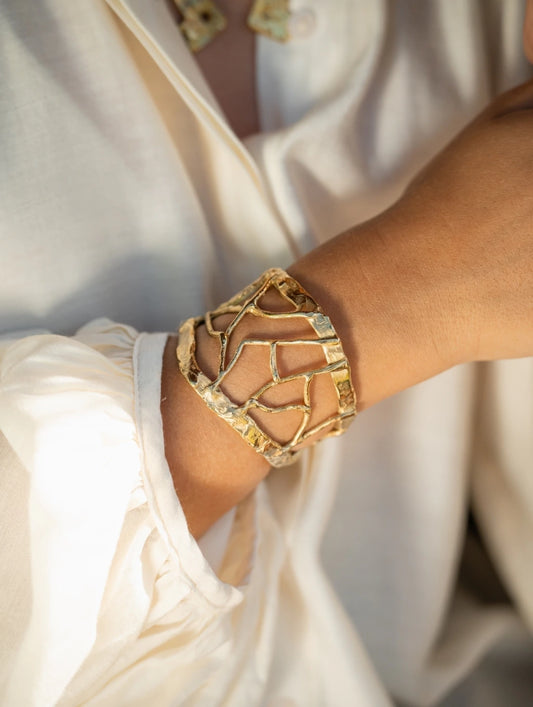 Raices Cuff